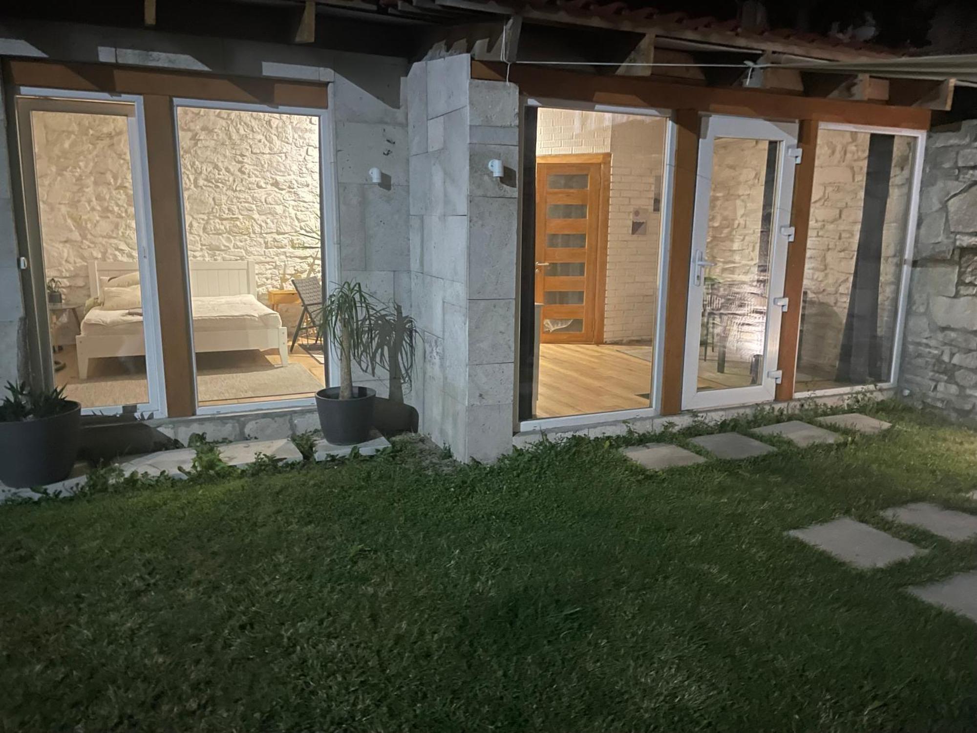 Tatsopus Villa Kamjanets-Podilskyj Exteriör bild